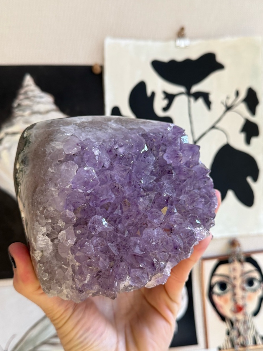 Natural amethyst cluster form - Picture 6 of 6